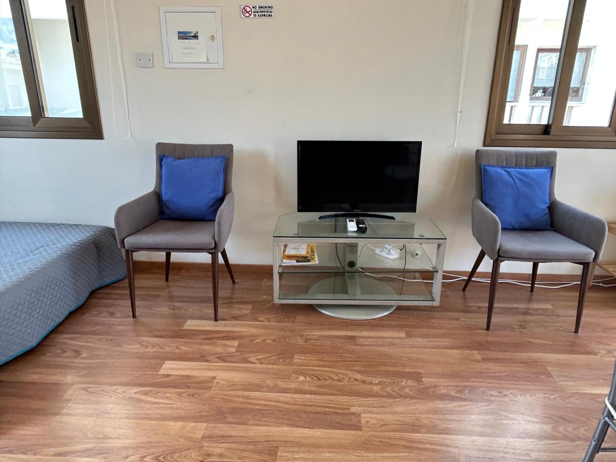 Nyaraló Extremely Comfy With Spacious Private Terrace 10min Walk To The & In Town *