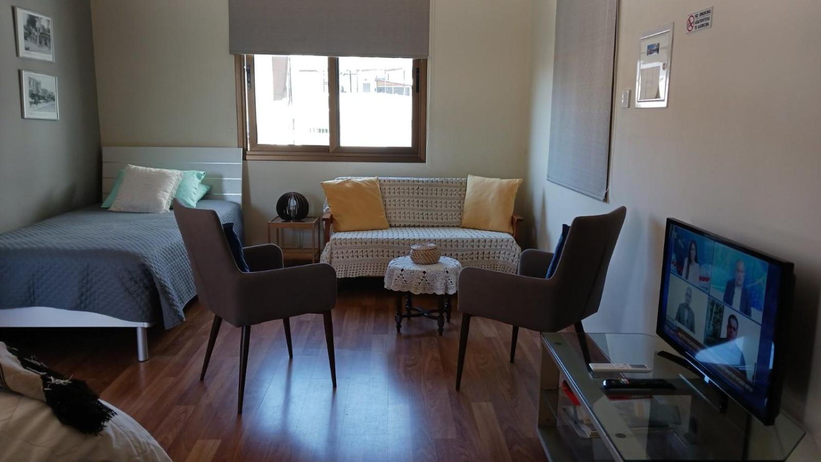Hébergement de vacances Extremely Comfy With Spacious Private Terrace 10min Walk To The & In Town